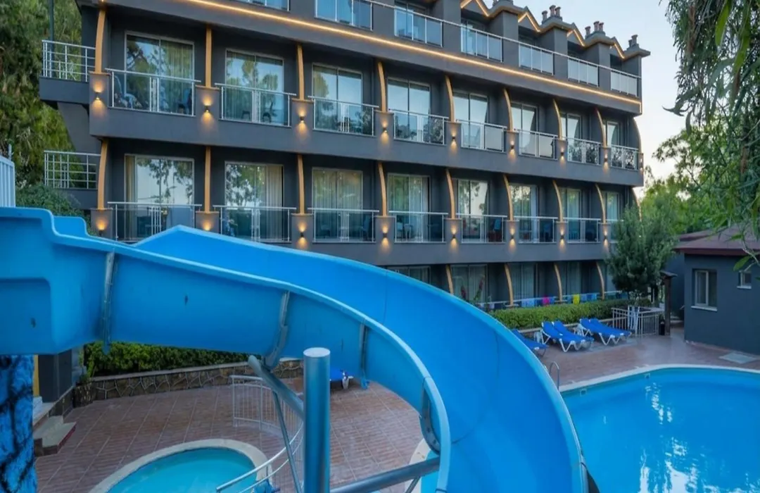 Aperion Beach Hotel Side-1