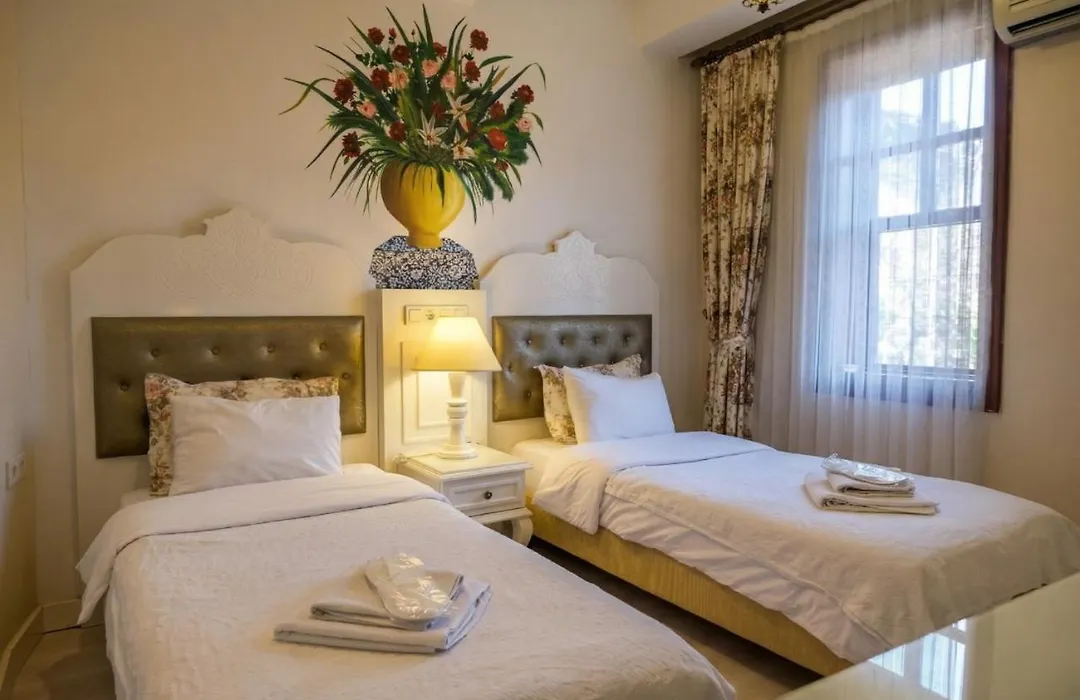 Kaleici Ozkavak Hotel-1