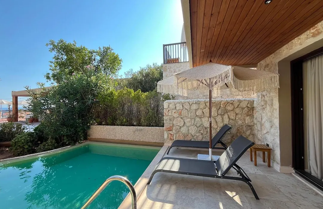 Asfiya Sea View Hotel-1