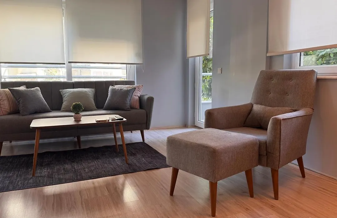 Aether Flats No3,Old Town,Beach,Central,Netflix-1