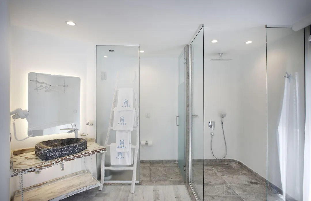 Alley Prime Hotel-1