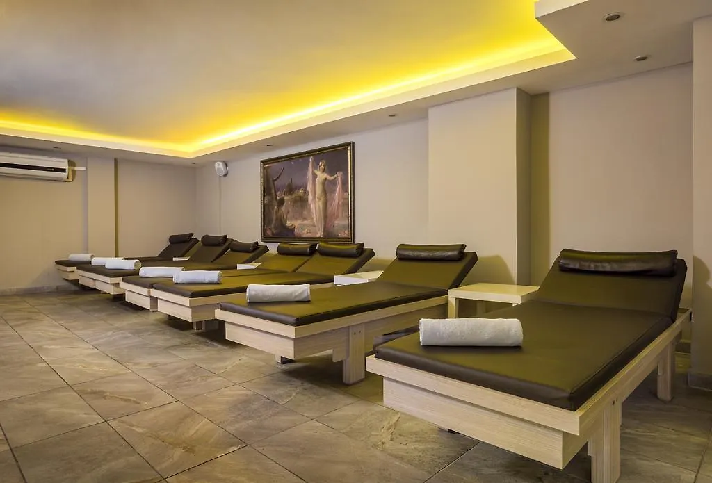 Altes Hotel-1