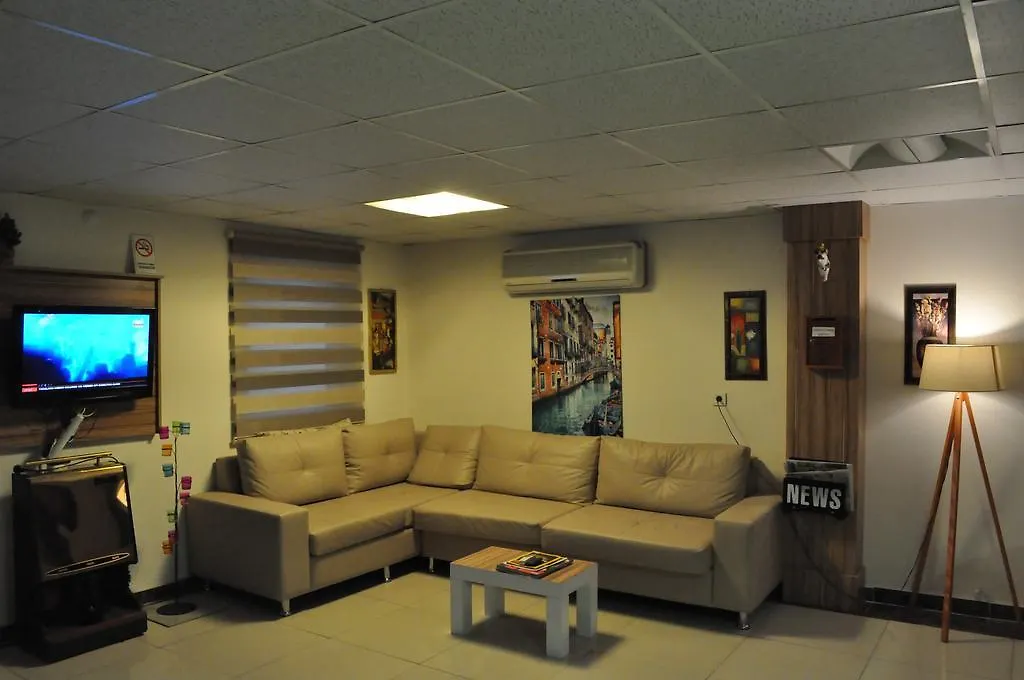 Araucaria Pension-1