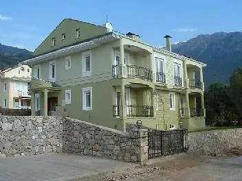 Halcyon Days Hotel-1
