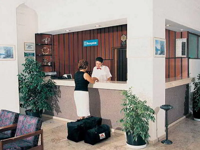 Cengiz Kaan Hotel-1