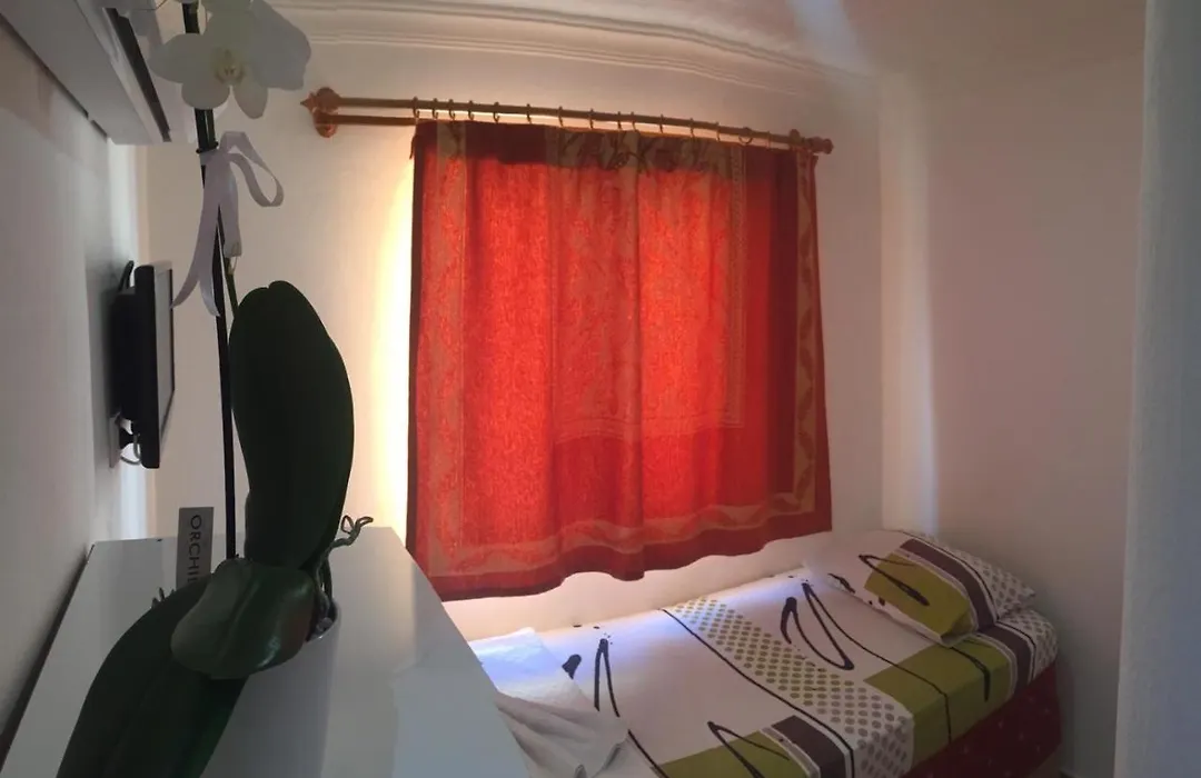 Rekor Otel-1