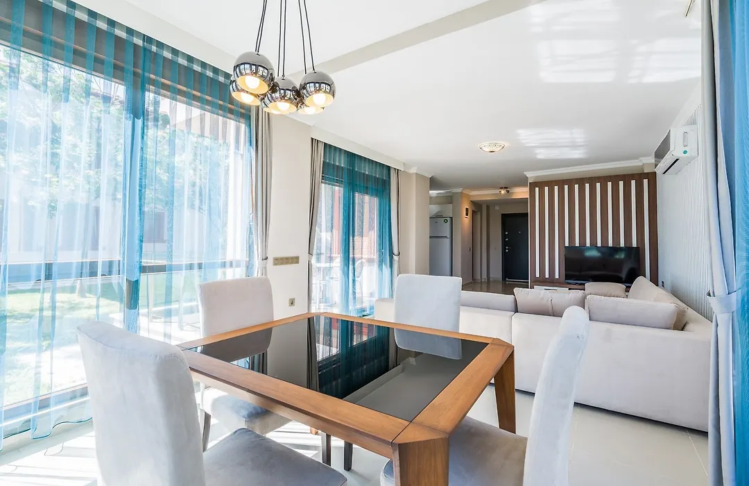 Vista Villas & Suites-1