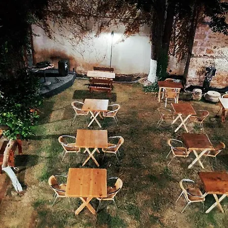 Otel Wood House-2