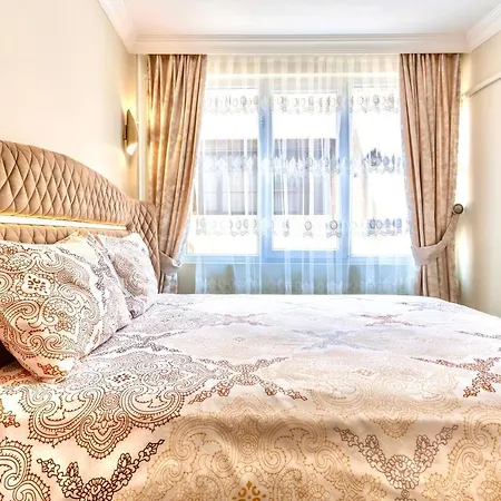 Jazzy Luxurious Family Homes 100 Mb Wi-Fi-3