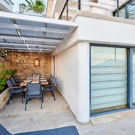 Luxus Villa Skyla Mit 5 Schlafzimmern & Meer-Blick-3