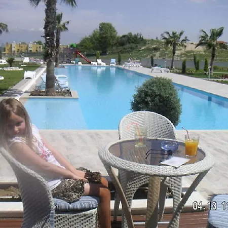 Babylon Bliss 3 Bed 3 Bath Duplex Home With Private Pool-2