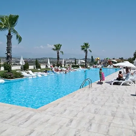 Babylon Bliss 3 Bed 3 Bath Duplex Home With Private Pool-3