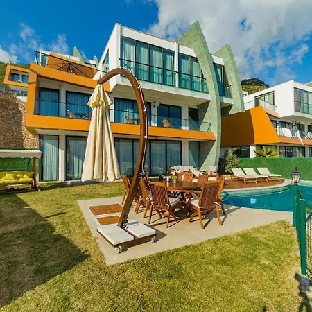 City And Sea View Pool Luex Villa-2