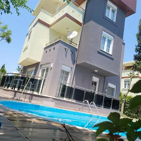 Villa Daphne Happyland Private Pool-2
