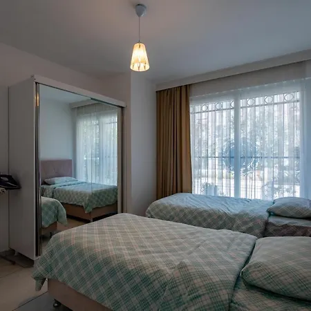Sare Suites Downtown-2