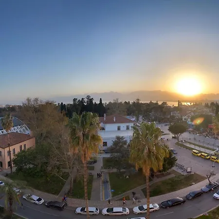 Antalya Sunsets, Seaview, Next To Old Town, 3 Bedroom Elevator-3