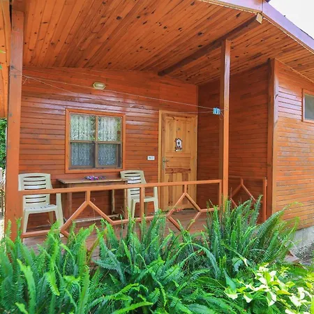 Rose Bungalow-2