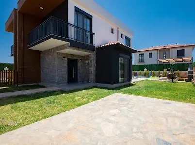 Villa Mayura-2