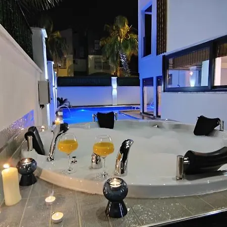 Private & Secluded Luxury Villa Casa Pura Vida-2