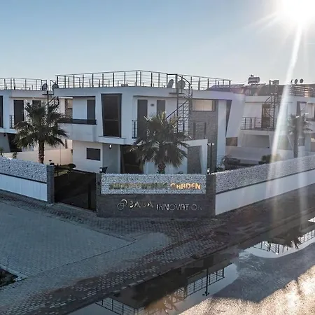Villa Ayuda Luxury 3 Bed Spa Retreat-2
