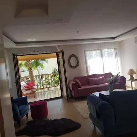 Side Luxury Villa-3