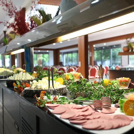 Batont Garden Resort Hotel-3