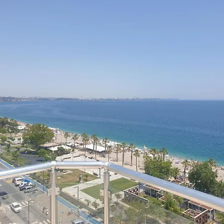Antalya Konyaalti Plajinda Muhtesem Bir Tatil-2