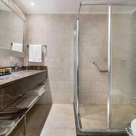 Oz Hotels Side Premium-2