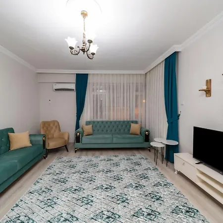 Pleasant Flat With Balcony In Kaleici-2