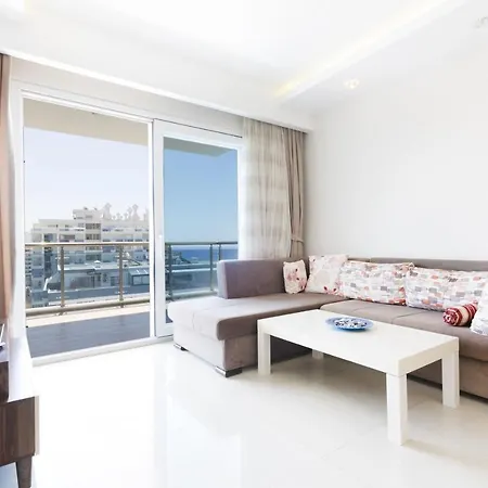 Luxury Flat With Shared Pool Near Beach In Alanya-3