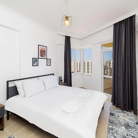 Sea View Flat With Balcony Near Beach In Aksu-3