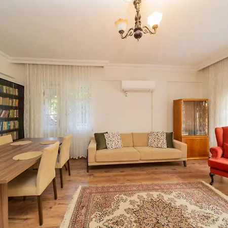 Amazing Flat In The Heart Of Muratpasa-3