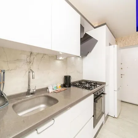 Modern Flat Near Beach In Antalya-2