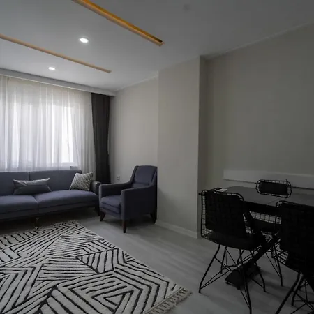 Central Flat Near Beach And Kaleici In Muratpasa-2