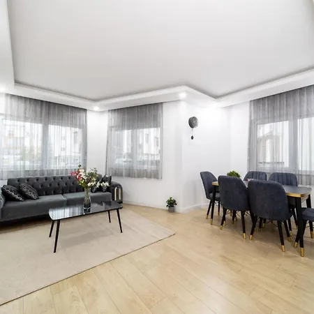 Central Flat Near Popular Attractions In Muratpasa-3