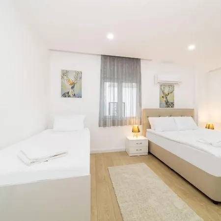Central Flat Near Popular Attractions In Muratpasa-2