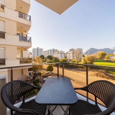 Ferienwohnung Convenient Flat With Balcony In Konyaalti-2