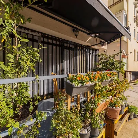 Cozy Flat Near Sea With Balcony In Muratpasa-3