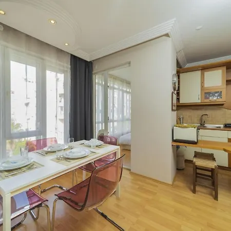 Cozy Flat With Balcony Close To Konyaalti Beach-3