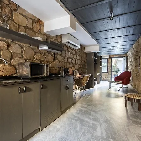 Marvelous Studio Flat Near Hadrians Gate-2