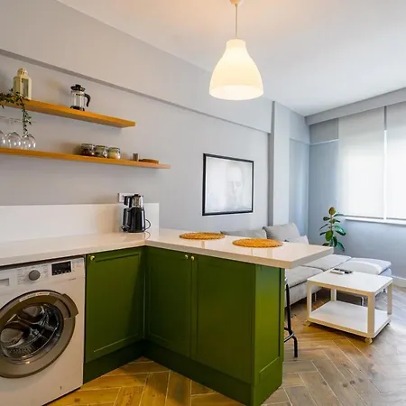 Central Flat Near Beach In Muratpasa Antalya-2