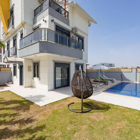 Villa Close To The Land Of Legends For 7 People In Serik, Belek - Awz 162-2