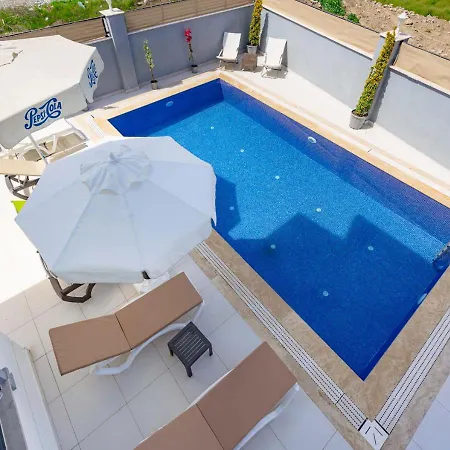 Villa With Jacuzzi, Sauna, And Pool For 7 People In Serik, Belek - Awz 167-3