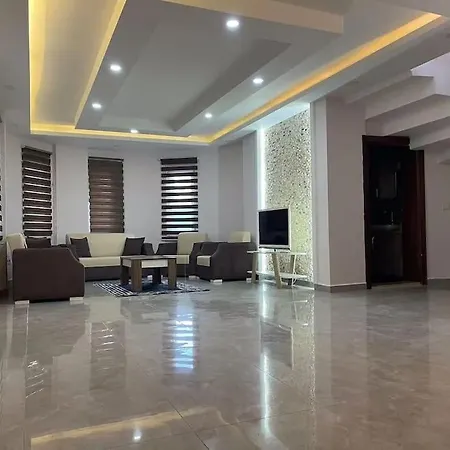 Villa Ay-3