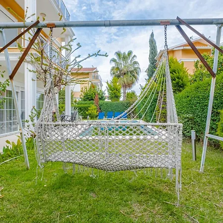 Luxury Private Villa With Pool And Garden In Serik-3