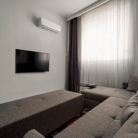 Charming And Central Flat Near Beach In Muratpasa-3