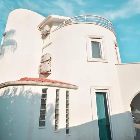 Sleeps 6, Modern And Private Pool Villa - Awz 289-2