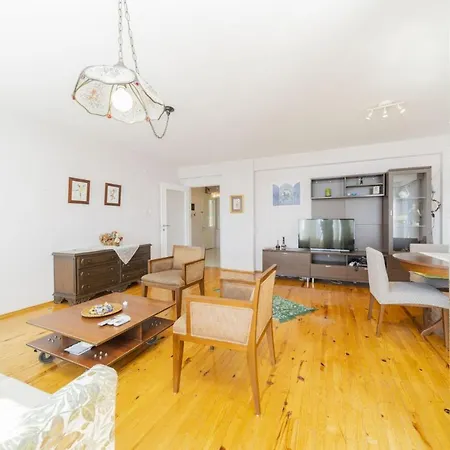 Spacious And Gorgeus Flat In Antalya-2