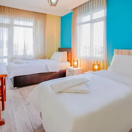 Central And Comfy Flat With Balcony In Muratpasa-2