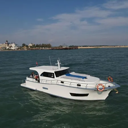 Karci Yacht Charter-3